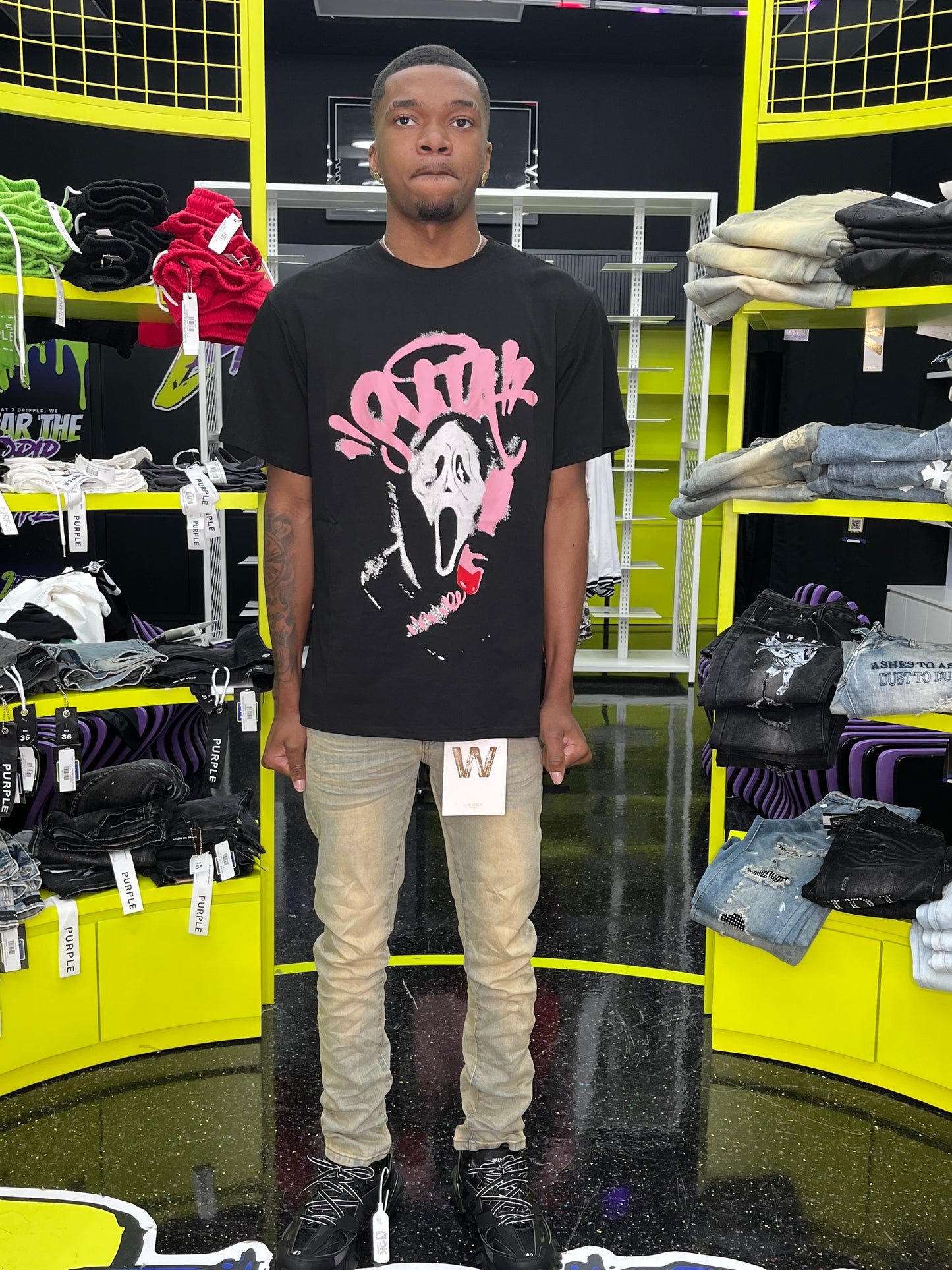 SYNA SCREAM BLACK TEE (ON HAND)