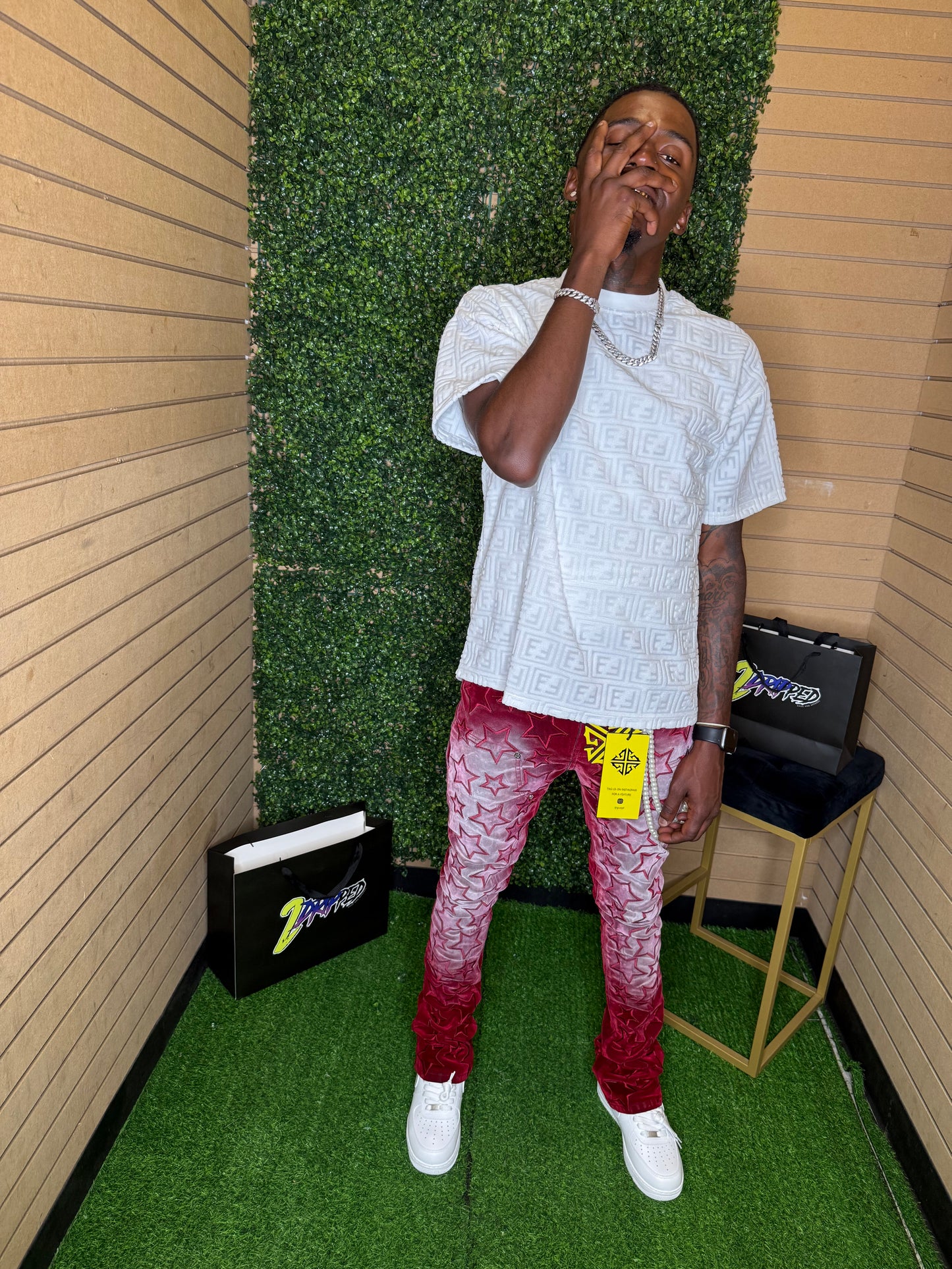 GUAPI VELVET RED STARS DENIM (ON HAND)
