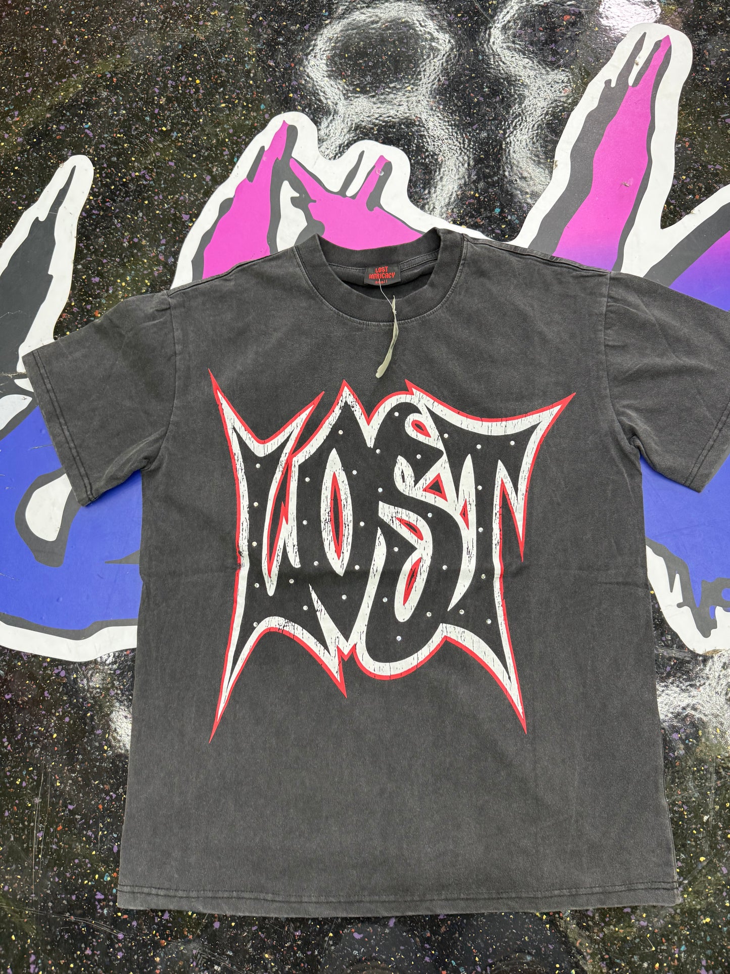 LOST INTRICACY BLACK/RED TEE (ON HAND)