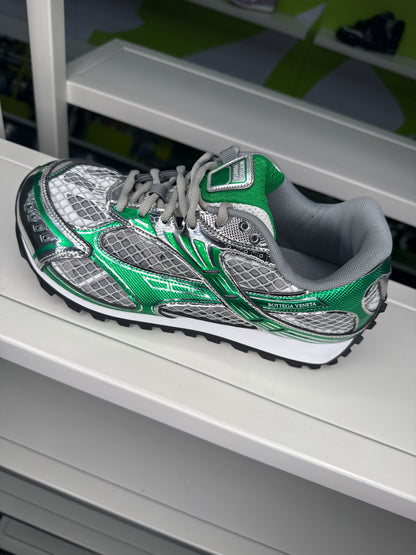 LACED IN GREEN/GRAY SNEAKERS