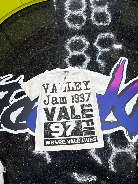 VALLEY OFF WHITE/CREAM TEE (ON HAND)