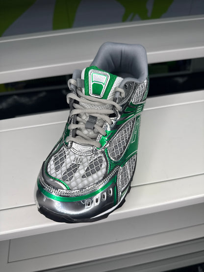 LACED IN GREEN/GRAY SNEAKERS