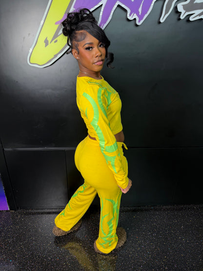 V DUTCH LONG SLEEVE 2 PC (ON HAND)