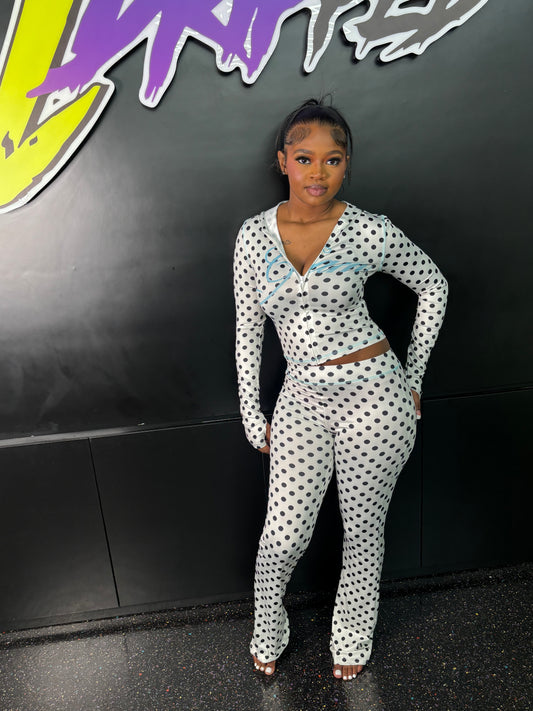 POLKA DOT TWO PIECE CROPPED (ON HAND)