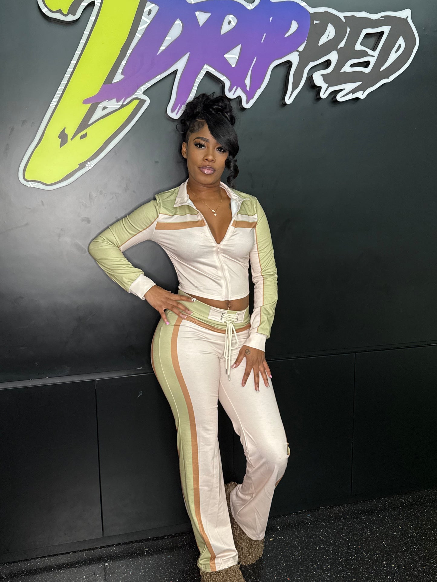 TRI COLOR 2 PC PANT SET (ON HAND)