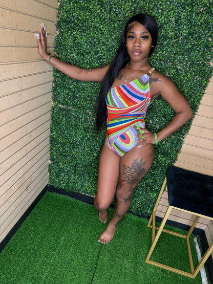 HOT GIRL SWIMSUIT (ON HAND)