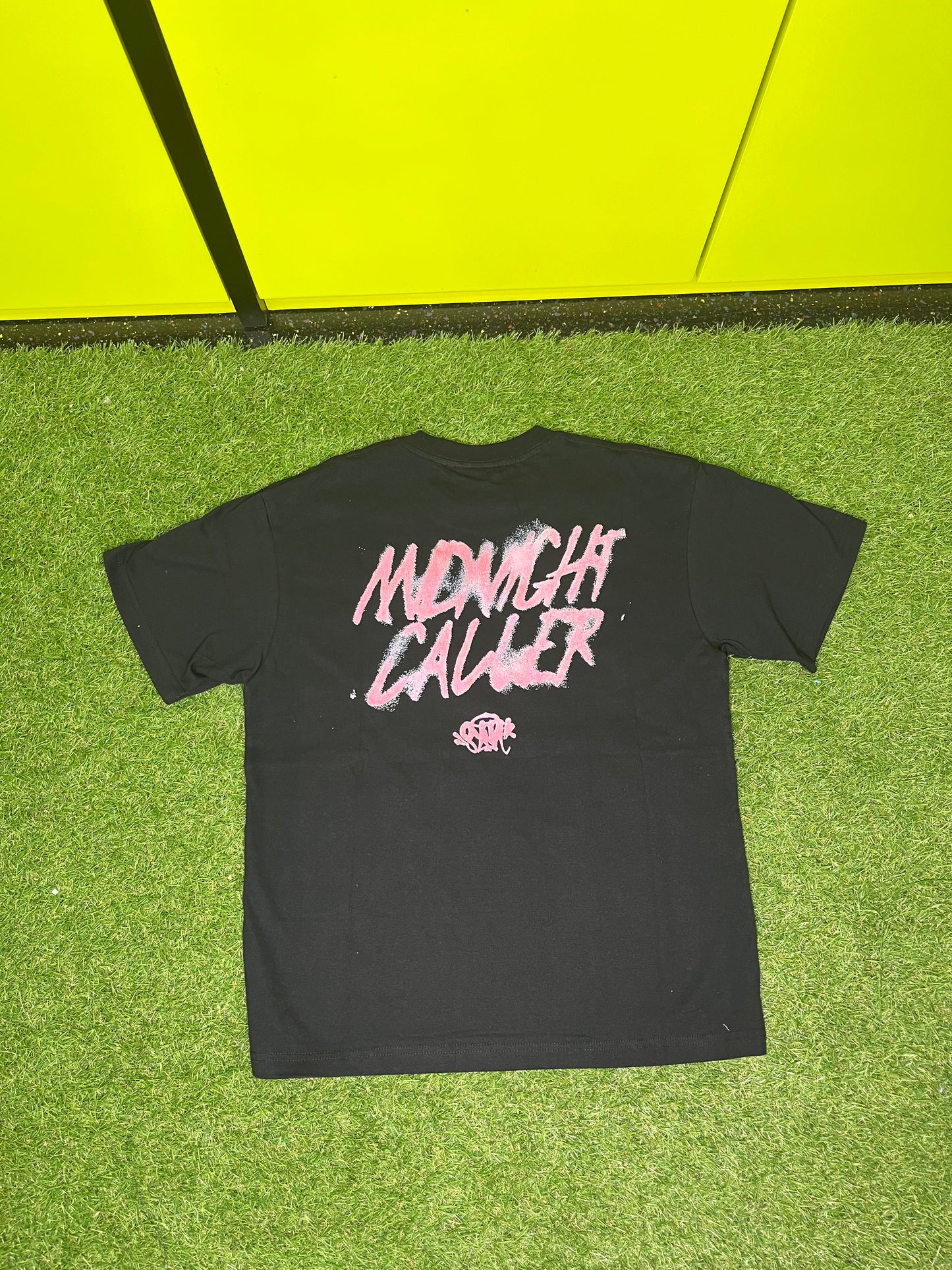 SYNA SCREAM BLACK TEE (ON HAND)