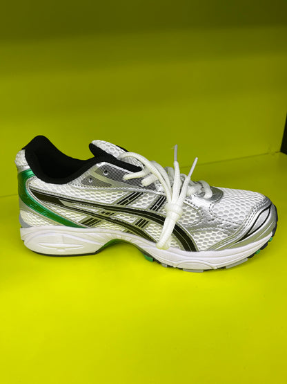 WHITE/MALACHITE GREEN ASICS (ON HAND)