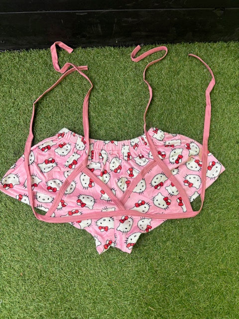HELLO KITTY BRA SET (ON HAND)