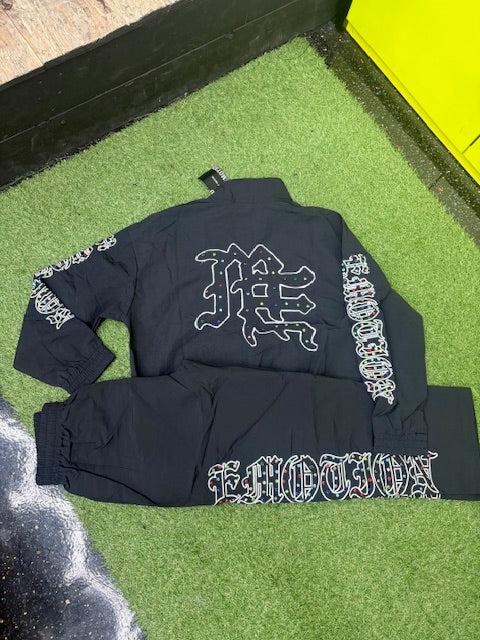 MIXED EMOTION PANTS SET (ON HAND)