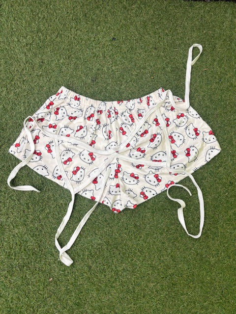 HELLO KITTY BRA SET (ON HAND)