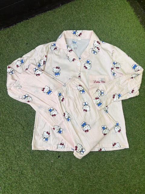 HELLO KITTY PANTS SET (ON HAND)
