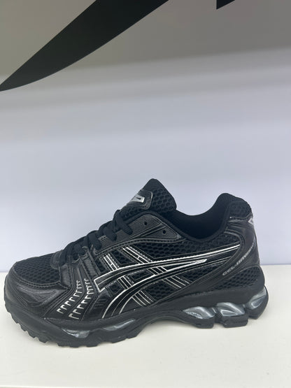 BLACK ASICS SNEAKERS (ON HAND)