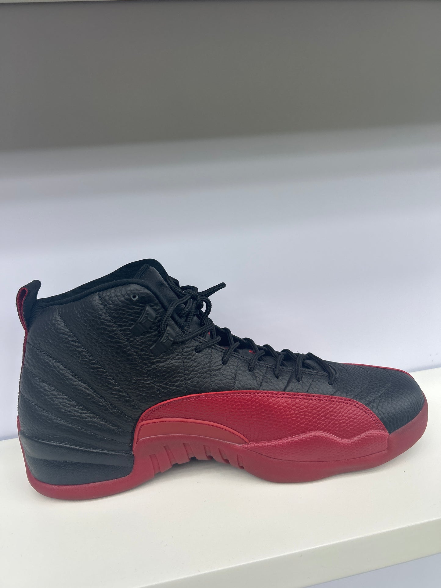 BLACK RED FLU SNEAKER (ON HAND)